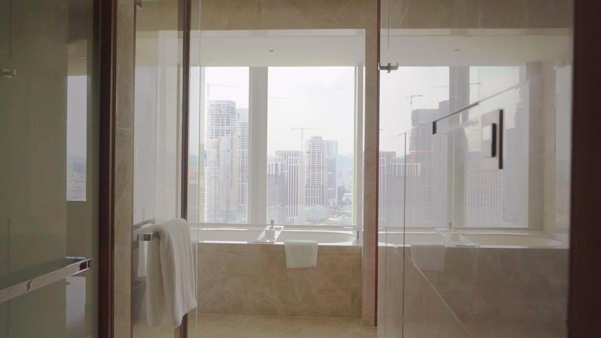 Intercontinental Guangzhou Exhibition Center By Ihg - Free Shuttle Between Hotel And Exhibition Center During Canton Fair & Exhibitor Registration Counter Kültér fotó